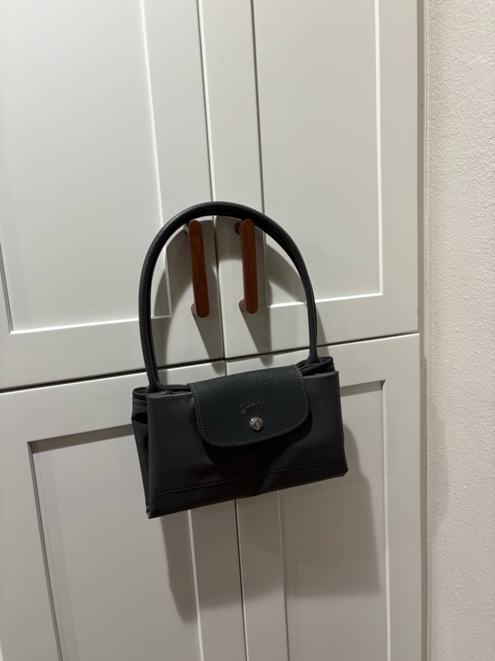 Longchamp Grey Tote Bag with Top Handle - Picture 10 of 10